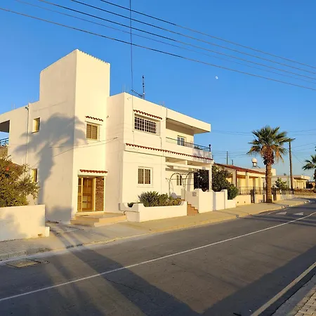 A & A House Apartment Larnaca